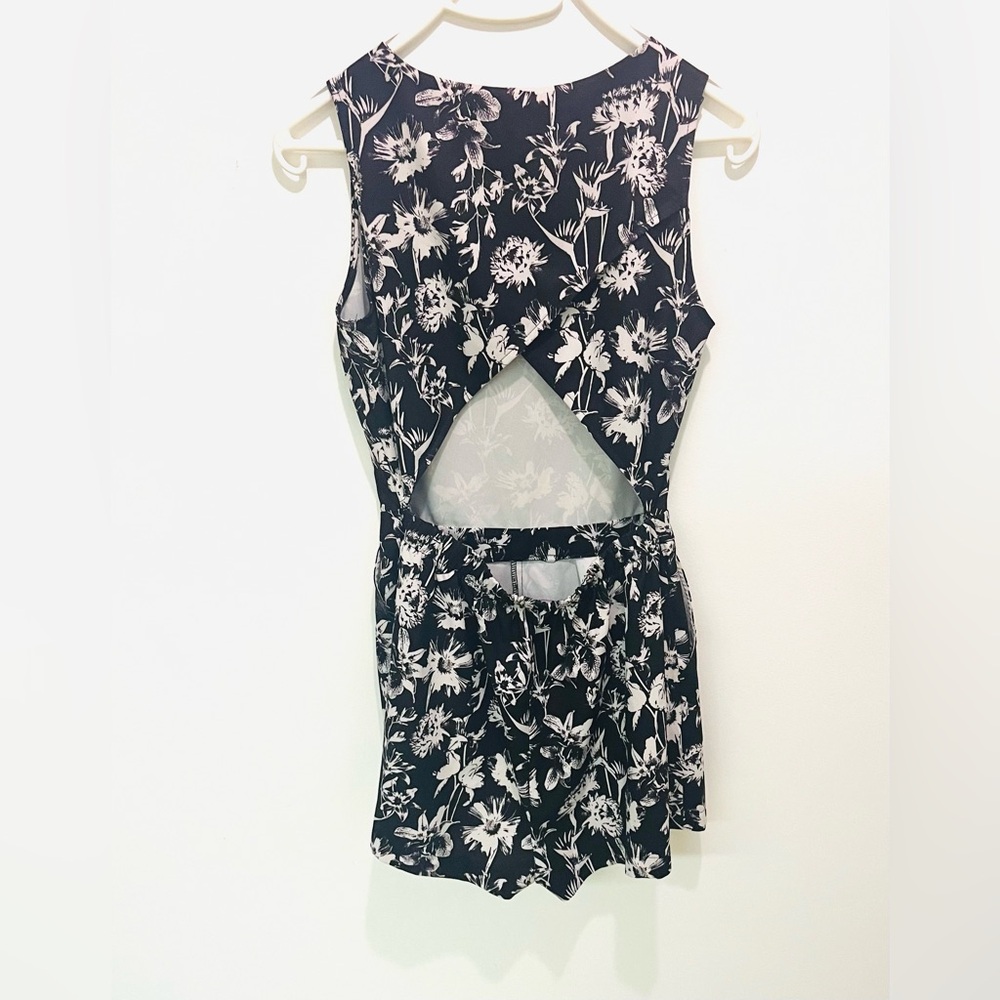 2/$20 - Dynamite Floral Black &White Summer Shorts Romper, Open Criss Cross Back